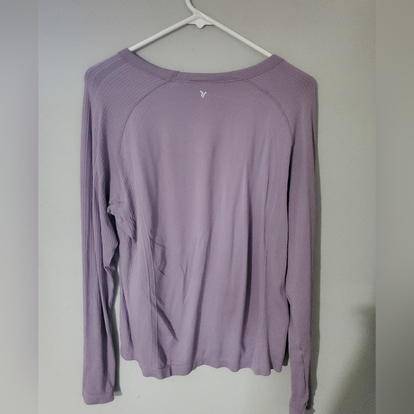 Purple Old Navy Top With Thumb Holes - Picture 3 of 4
